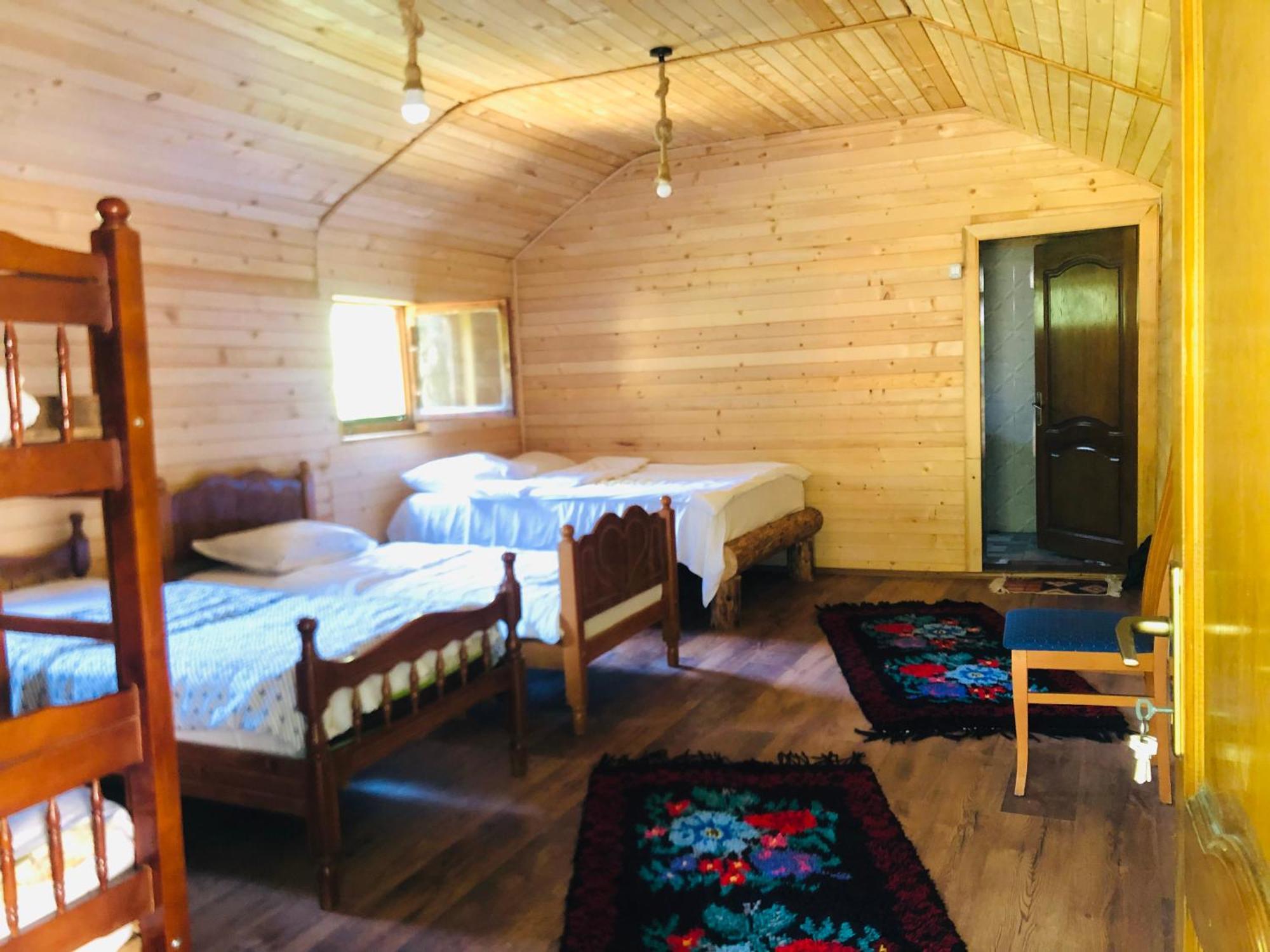 Guest house Hyrmet Demushi Valbone Buitenkant foto